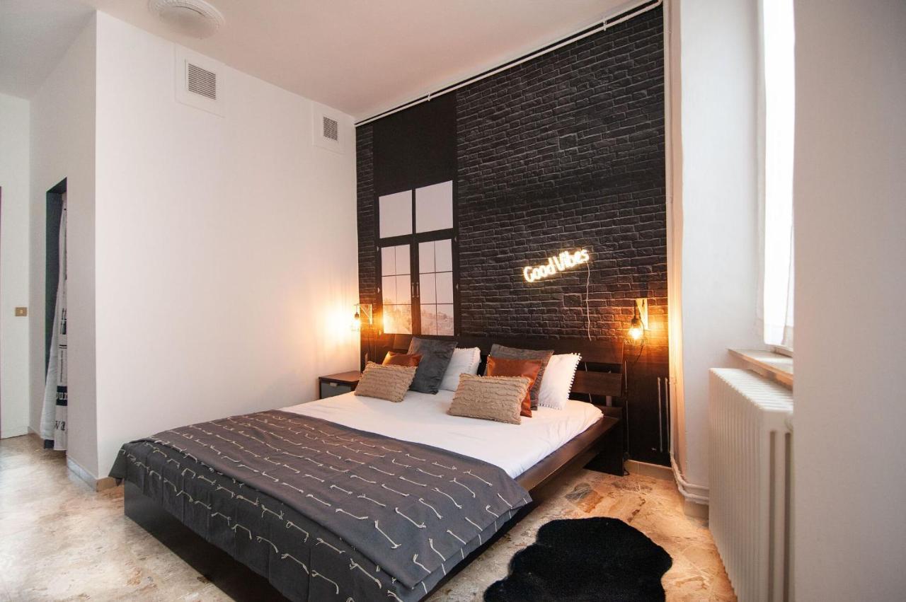 Academy Industrial Chic Apartment Bergamo Ngoại thất bức ảnh